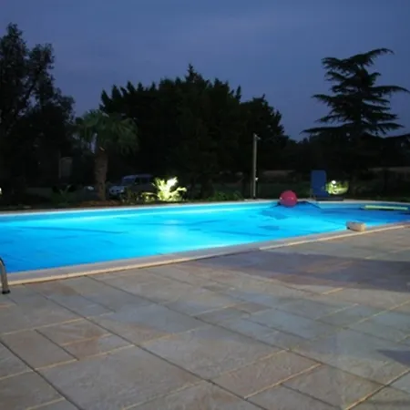 Chambres D'hotes Au Chien Bleu Bed & Breakfast