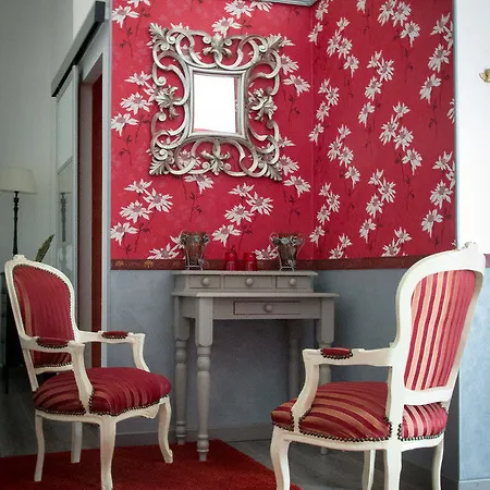 Chambres D'hotes Au Chien Bleu Bed & Breakfast