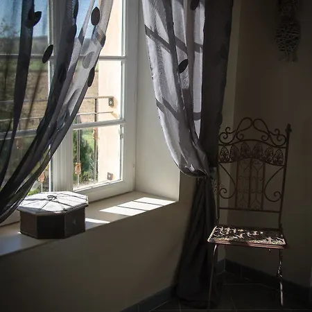 Chambres D'hotes Au Chien Bleu B&B *